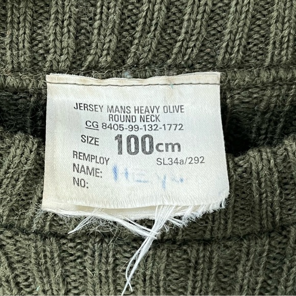 Vintage Military Wool Sweater-Army Olive Green-Made in England-Size 100cm-Vtg- - Picture 4 of 11